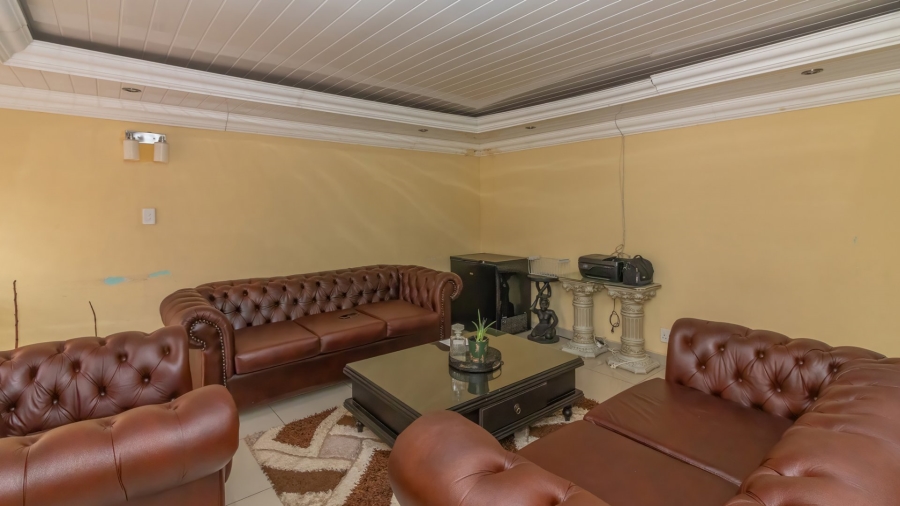 3 Bedroom Property for Sale in Morewag Free State